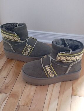 UGG Classic Mini II Braid Platform Boot with Tasman Design, Burnt Olive